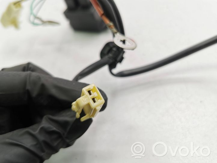 Toyota Prius (XW20) Fusibile relè della batteria G384147020