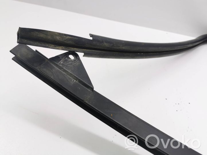 Citroen C3 Fenêtre latérale avant / vitre triangulaire (4 portes) E143R001583