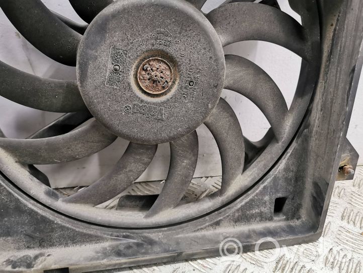 Chrysler Voyager Ventilateur de refroidissement de radiateur électrique 05005417AD