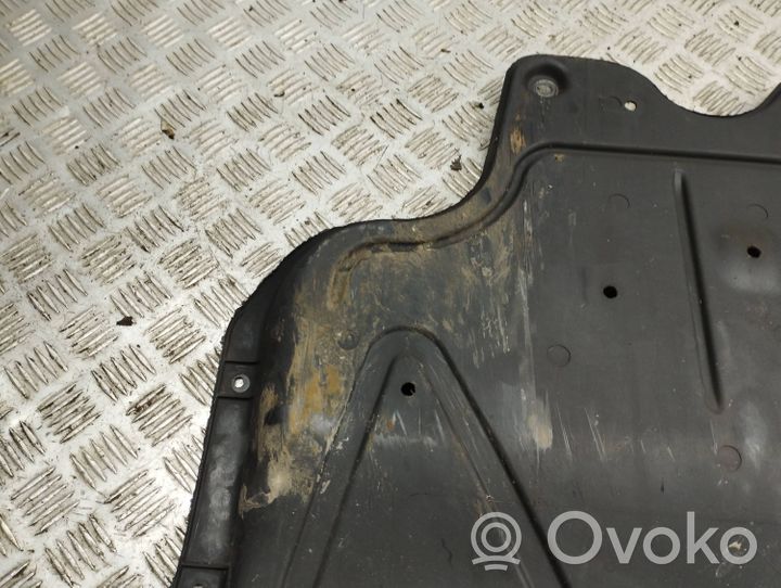 Seat Ateca Osłona dolna silnika 5Q0825236