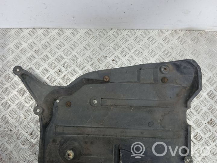 Volvo XC90 Engine splash shield/under tray 30680969