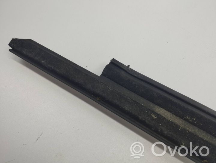 Audi A7 S7 4G Rivestimento modanatura del vetro della portiera posteriore 4G8853763B