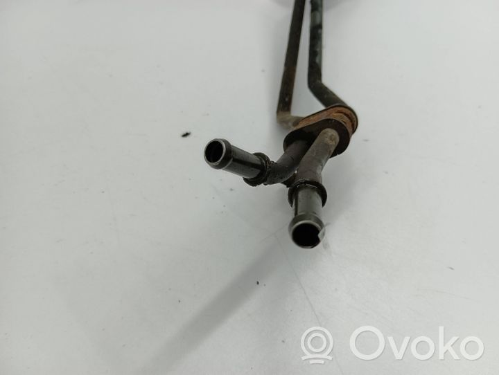 Jaguar X-Type Gearbox oil cooler pipe/hose 