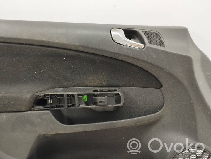 Opel Corsa D Boczki / Poszycie drzwi przednich AJF56011003