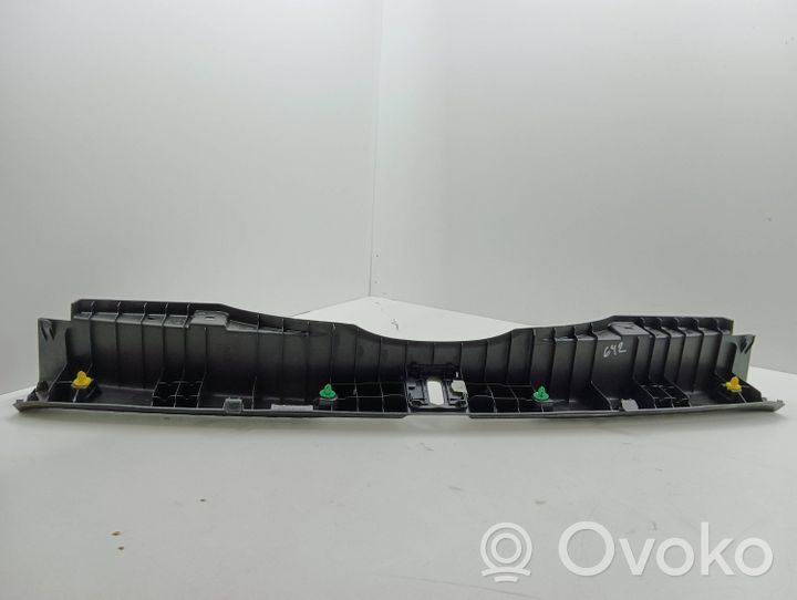 Honda CR-V Tavaratilan kynnyksen suoja 84640T0AA01020