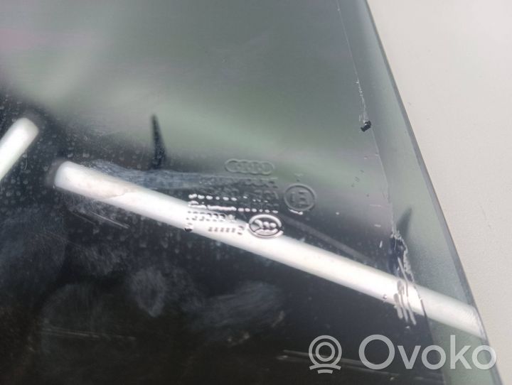 Audi Q7 4L Takaoven ikkunalasi E143001604