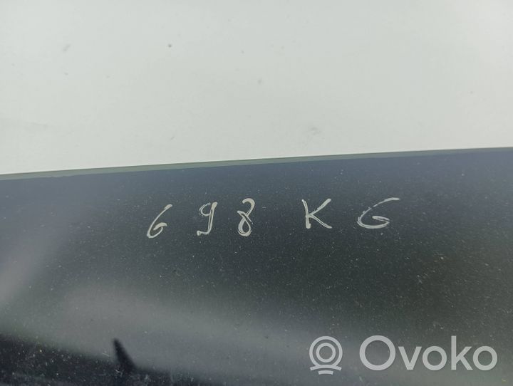 Audi Q7 4L Takaoven ikkunalasi E143001604