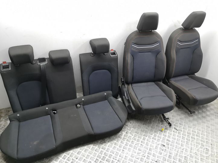 Seat Arona Set interni 