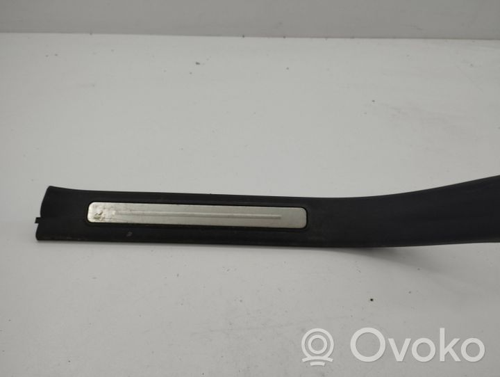 Mercedes-Benz A W169 Copertura del rivestimento del sottoporta posteriore A1696801074