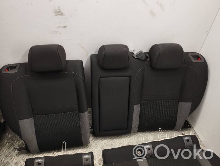 Nissan Qashqai Kit intérieur 