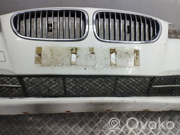 BMW 5 F10 F11 Front bumper 