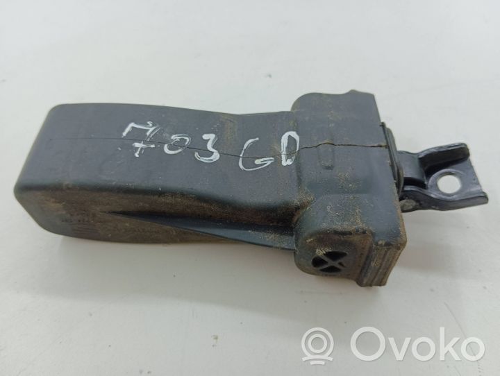 Seat Arona Takaoven pidätin 6F0839267