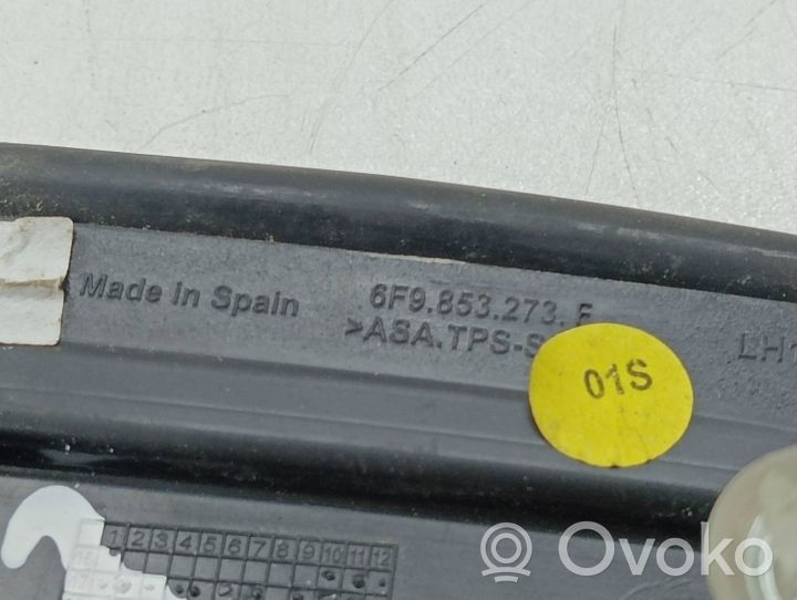 Seat Arona Rivestimento modanatura del vetro della portiera anteriore 6F9853273F