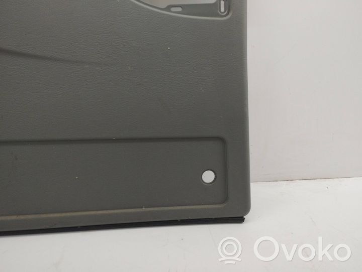 Chrysler Voyager Takaoven verhoilu 0rt351d5ae