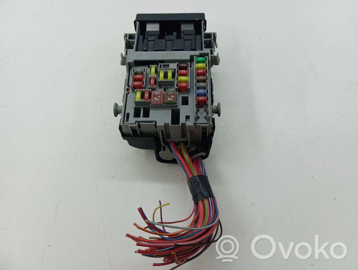 Opel Zafira C Fuse box set 13222786