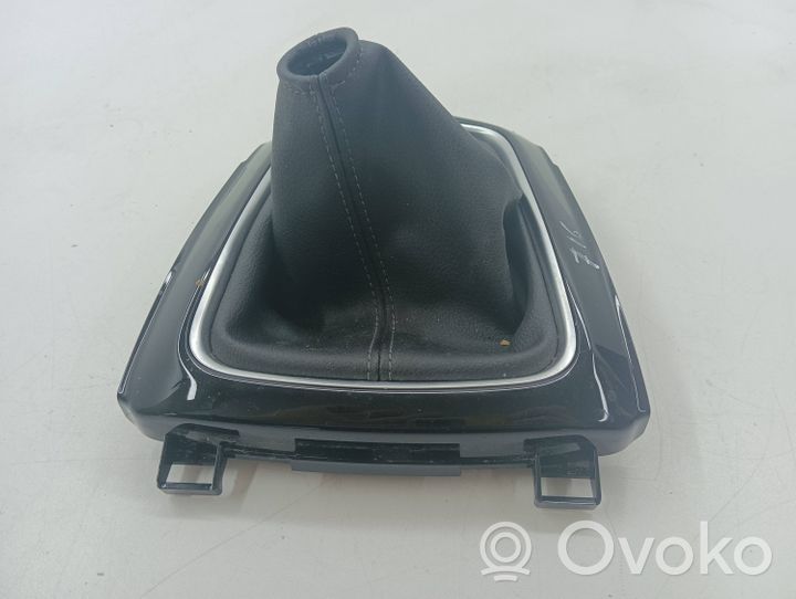 Nissan Qashqai Revêtement pommeau de levier de vitesses cuir 969354EA0A