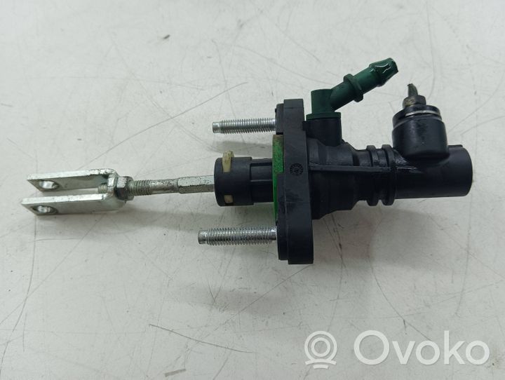 Volvo V50 Główny cylinder sprzęgła 