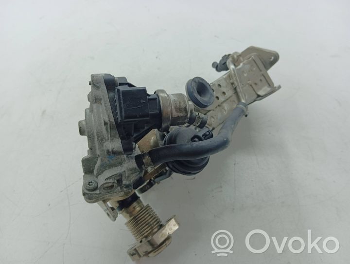 Toyota Avensis T270 EGR-venttiili/lauhdutin 7926006