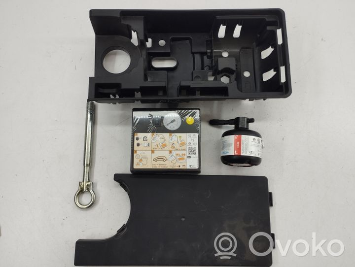 Citroen C5 Aircross Boîte à outils 9816736980