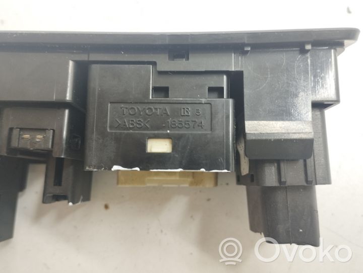 Toyota Corolla E120 E130 Interruptor del espejo lateral 4740Z69