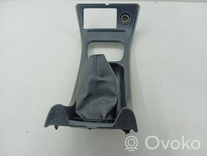 Mazda Xedos 6 Contour de levier de vitesses C02164320A