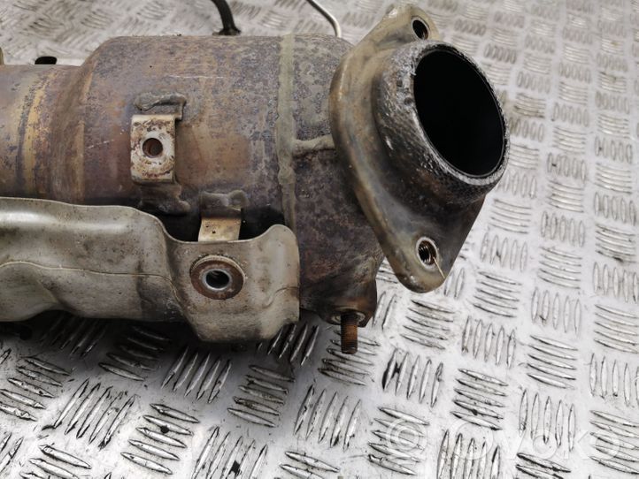 Toyota Corolla Verso AR10 Filtre à particules catalyseur FAP / DPF 