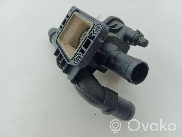 Ford Focus Termostaatin kotelo 9670253780