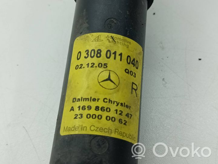 Mercedes-Benz B W246 W242 Žibintų apiplovimo purkštukas (-ai) A1698601247