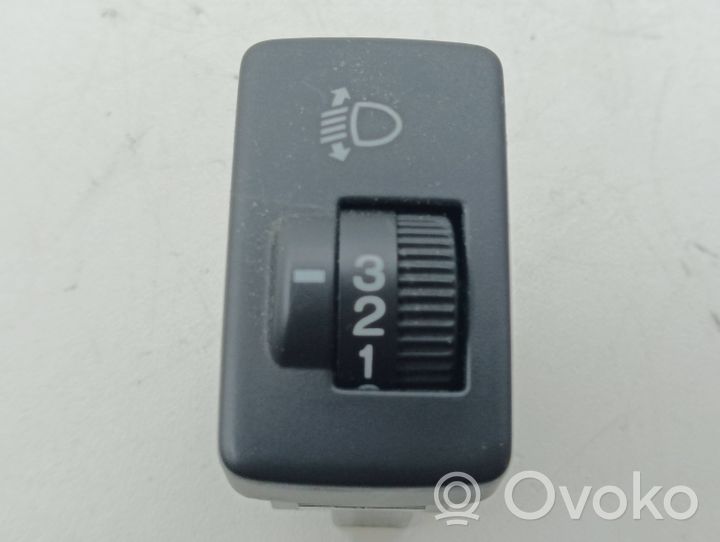 Honda CR-V Headlight level height control switch M37548