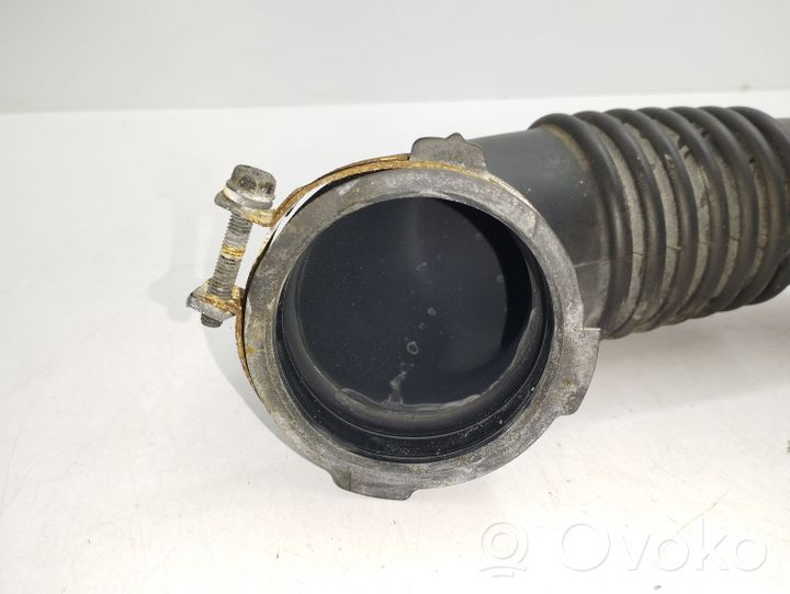 Mazda CX-7 Tube d'admission d'air R2AX13221