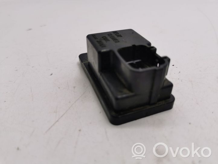 Mazda CX-7 Window washer relay 3301061091