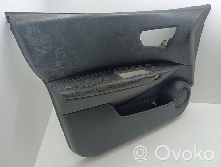 Nissan Qashqai Etuoven verhoilu 80911JD100