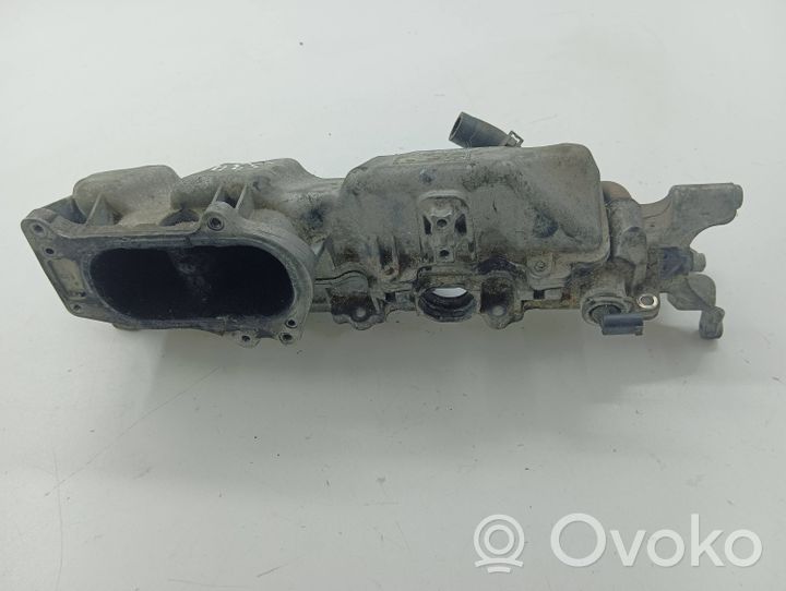 Mercedes-Benz B W245 Intake manifold A6400901137