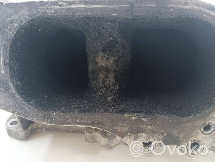 Mercedes-Benz B W245 Intake manifold A6400901137