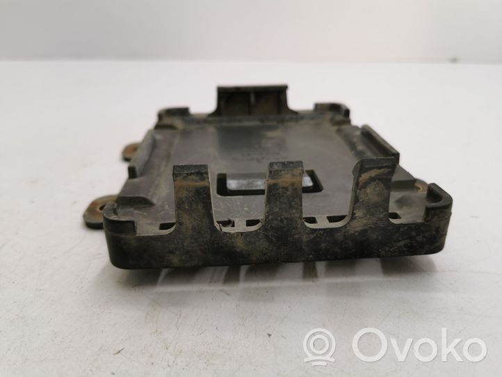 Saab 9-7X Support calculateur moteur 15781315