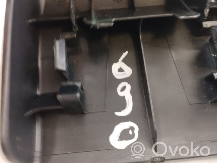 Toyota RAV 4 (XA40) Osłona szyn przedniego fotela kierowcy 7996642060