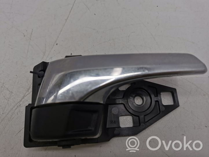 Toyota RAV 4 (XA40) Maniglia interna per portiera posteriore 