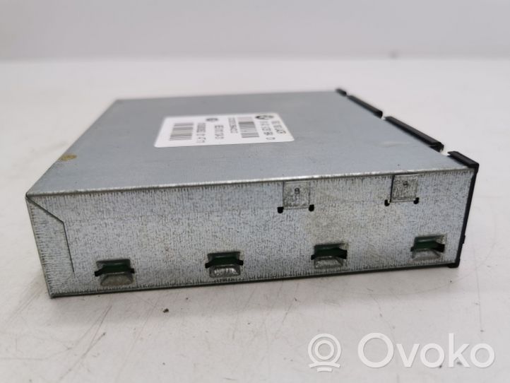 BMW 5 F10 F11 Voltage converter/converter module 9251984