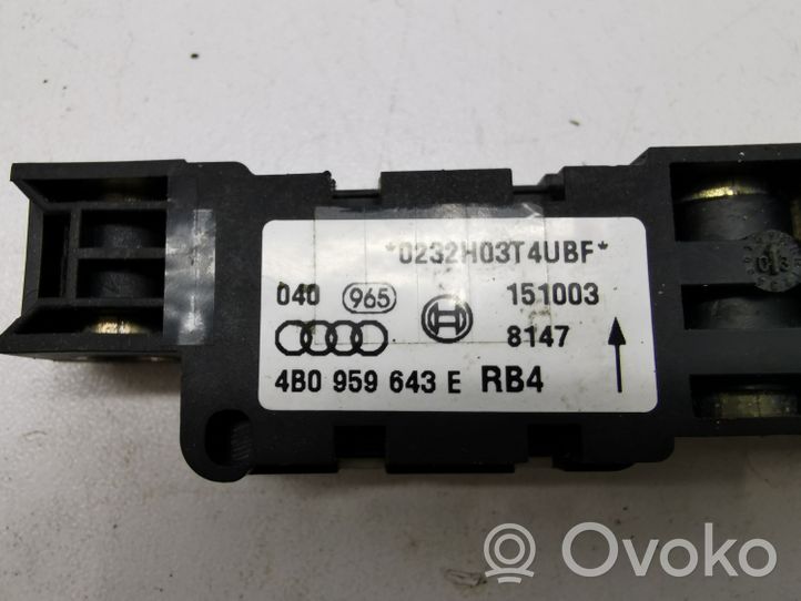 Audi A8 S8 D3 4E Sensore d’urto/d'impatto apertura airbag 4B0959643E