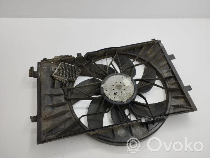 Mercedes-Benz C W203 Ventilateur de refroidissement de radiateur électrique A2035000293