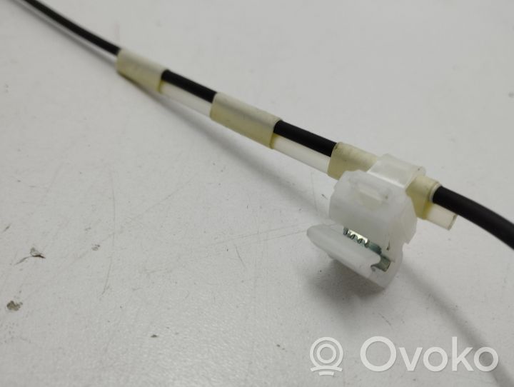 Toyota RAV 4 (XA40) Antenna GPS 8686042051