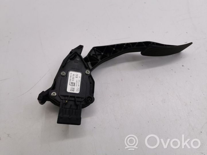 Opel Astra J Pedale dell’acceleratore 13252704