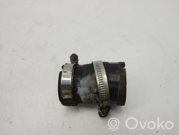 Hyundai i30 Tube d'admission de tuyau de refroidisseur intermédiaire 282502A740