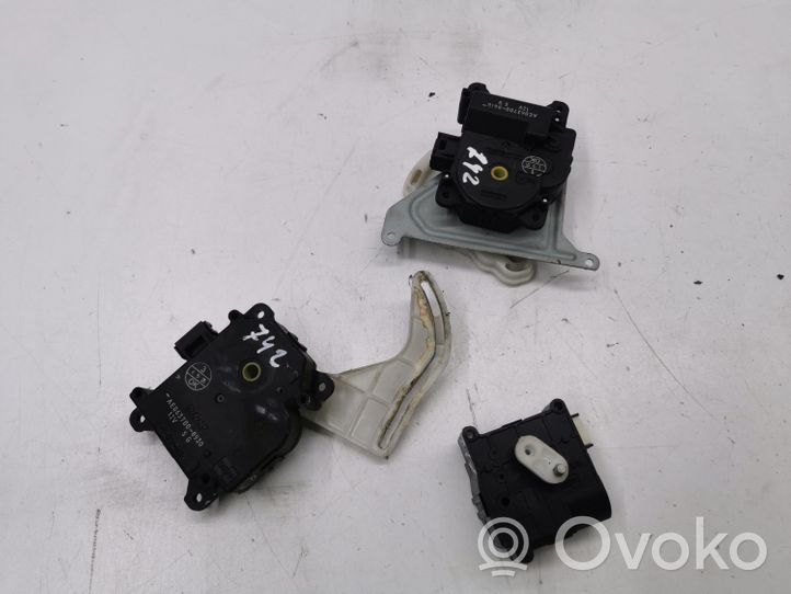 Toyota Corolla E120 E130 Stellmotor Heizung Klima AE0637008930