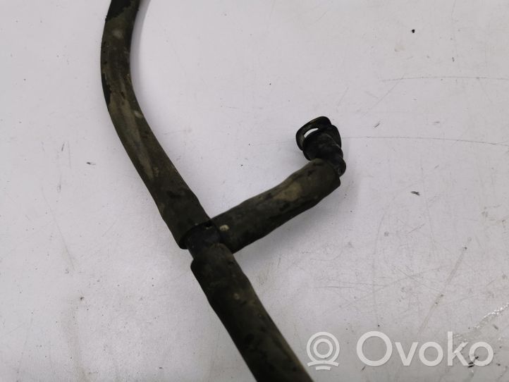 Mercedes-Benz C W203 Headlight washer hose/pipe 