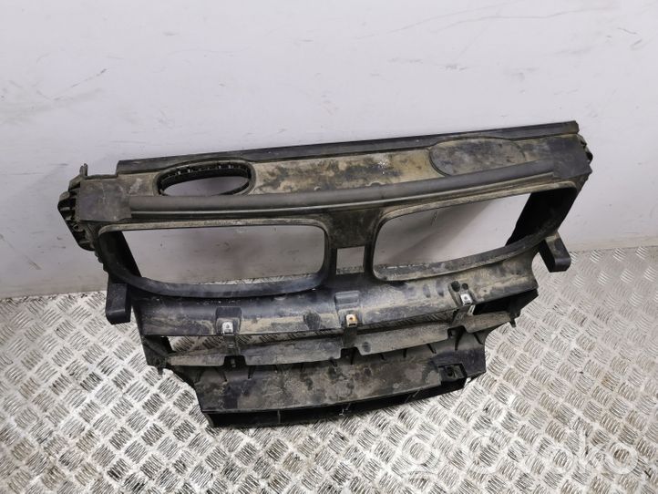 BMW X5 E70 Déflecteur d'air de radiateur de refroidissement 7177878