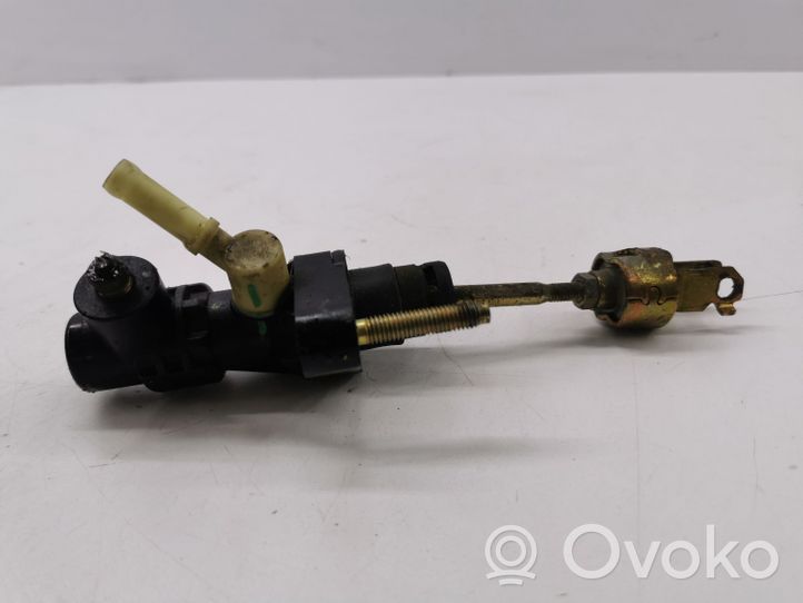 Toyota Corolla E120 E130 Główny cylinder sprzęgła 2910518