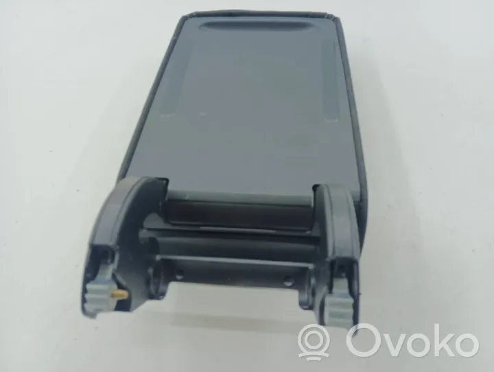 Volkswagen PASSAT B8 Armrest 