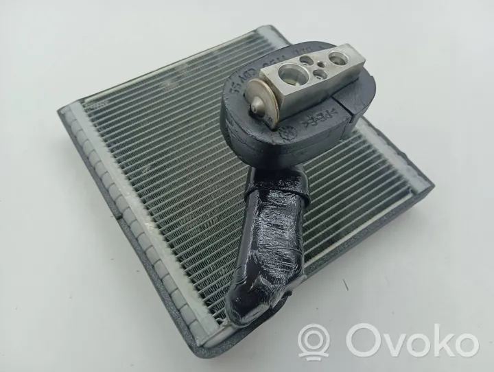 Volkswagen PASSAT B8 Gaisa kondicioniera radiators (salonā) 5Q0816679B