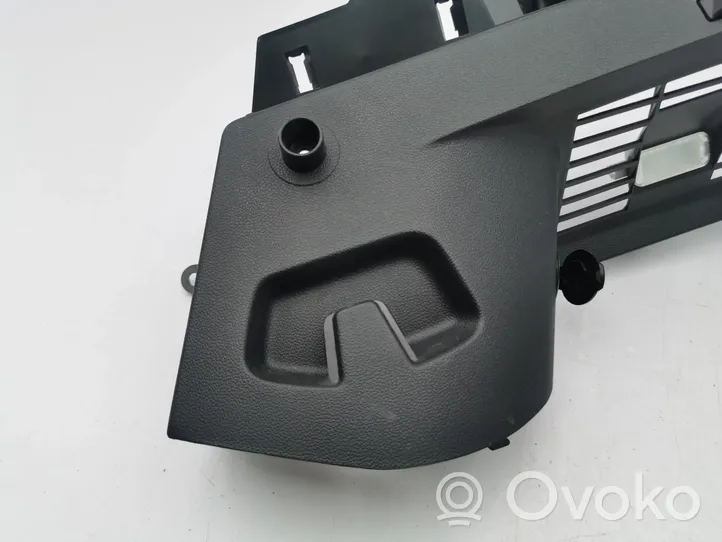 Volkswagen Golf VIII Supports plage arrière 5H6867762C